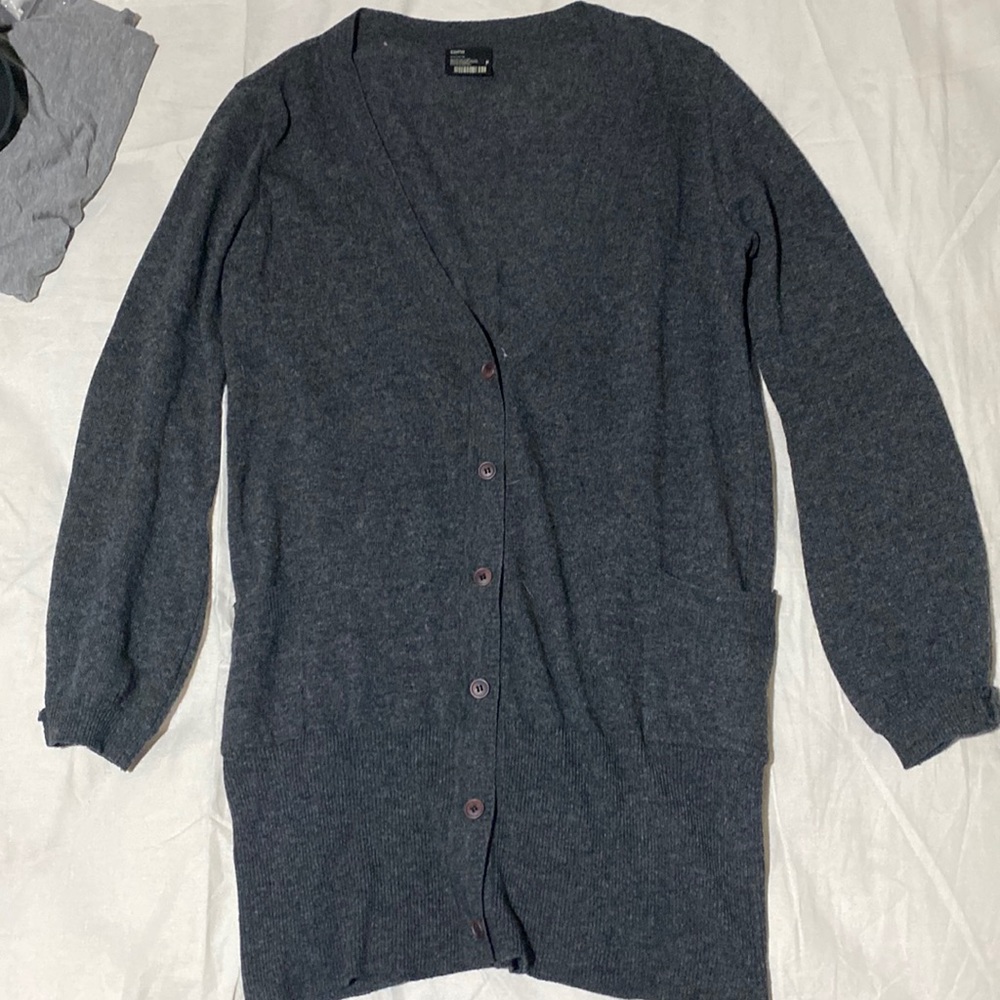 Grey cardigan
